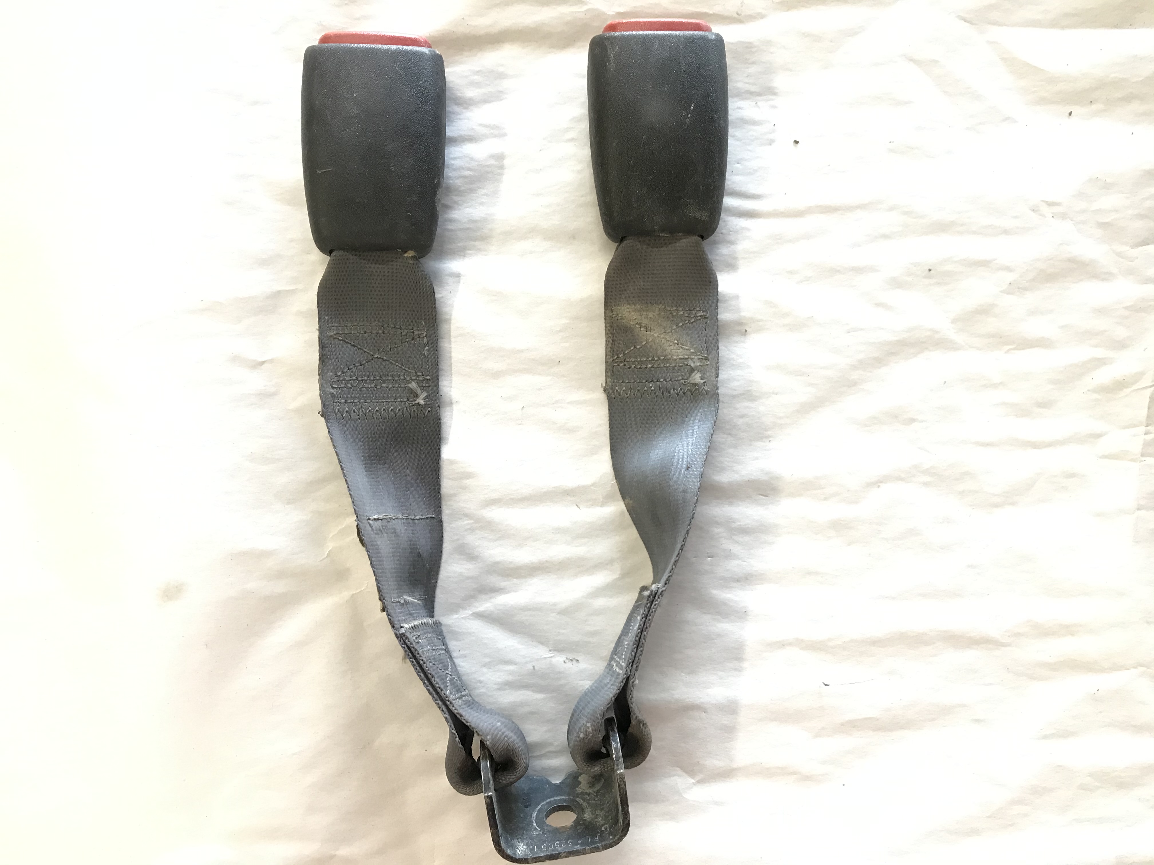 Wrangler TJ Rear Seat Belt Center Buckle Bench Female 1997-2002 5FX94LAZAA