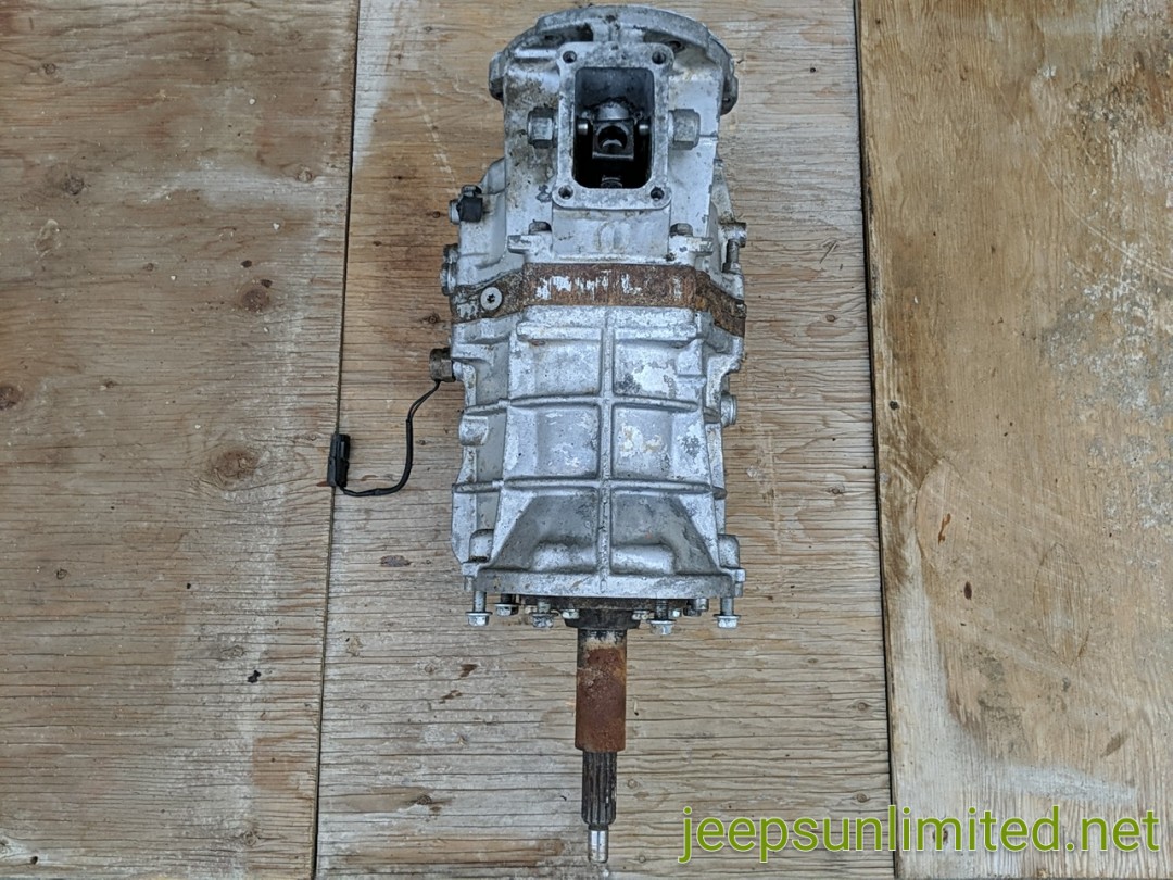 Jeep Wrangler YJ TJ AX5 5-Speed Manual Transmission 2.5L 52104548