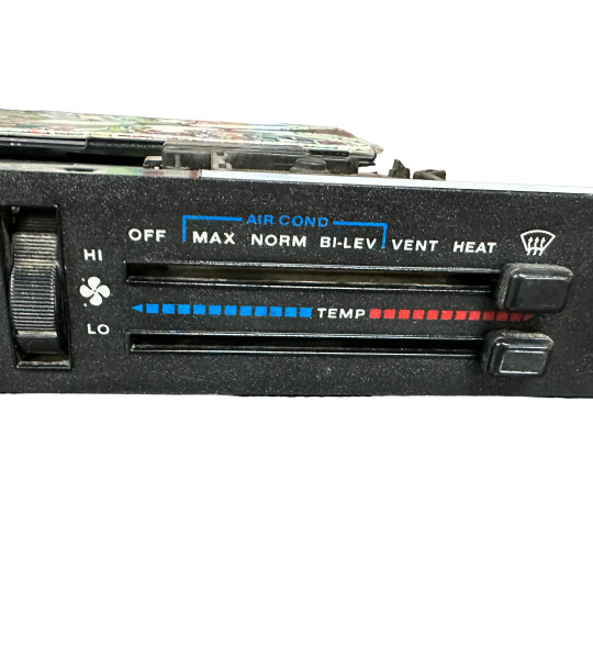 Cherokee XJ AC Heater Control Climate Head Unit 55085749 1987-1996