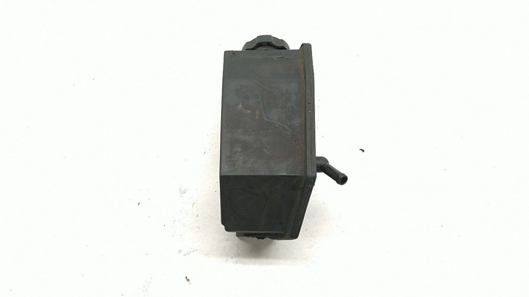 Power Steering Reservoir Tank with Cap 4.0L 6 CYL 91-06 YJ TJ XJ WJ 52037544