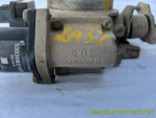 2002-2004 Jeep TJ LJ WJ Throttle Body Assembly 4.0L 53013290AA