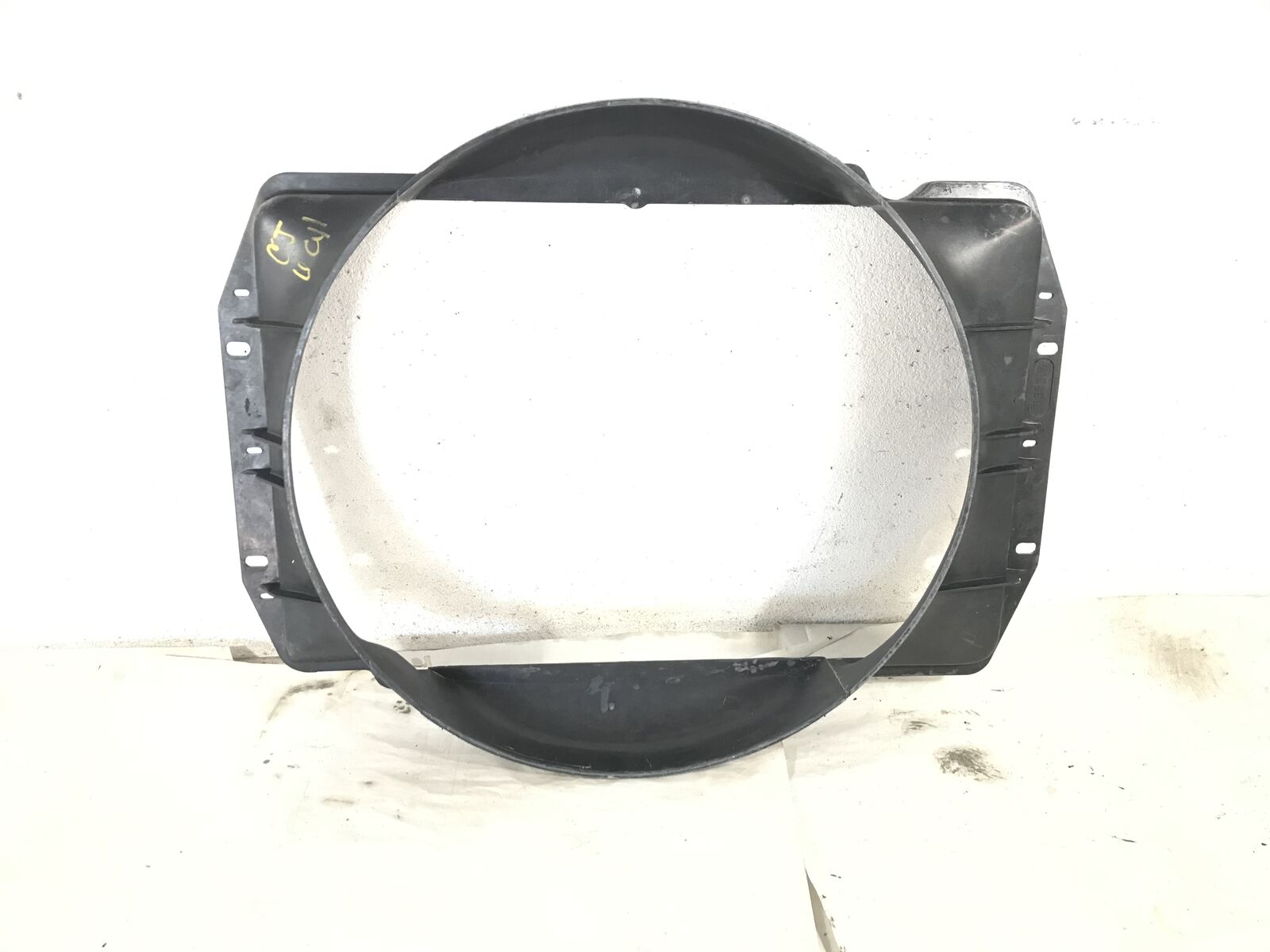 Jeep CJ Radiator Fan Shroud V8 304 360 401 5355678 1976-1986
