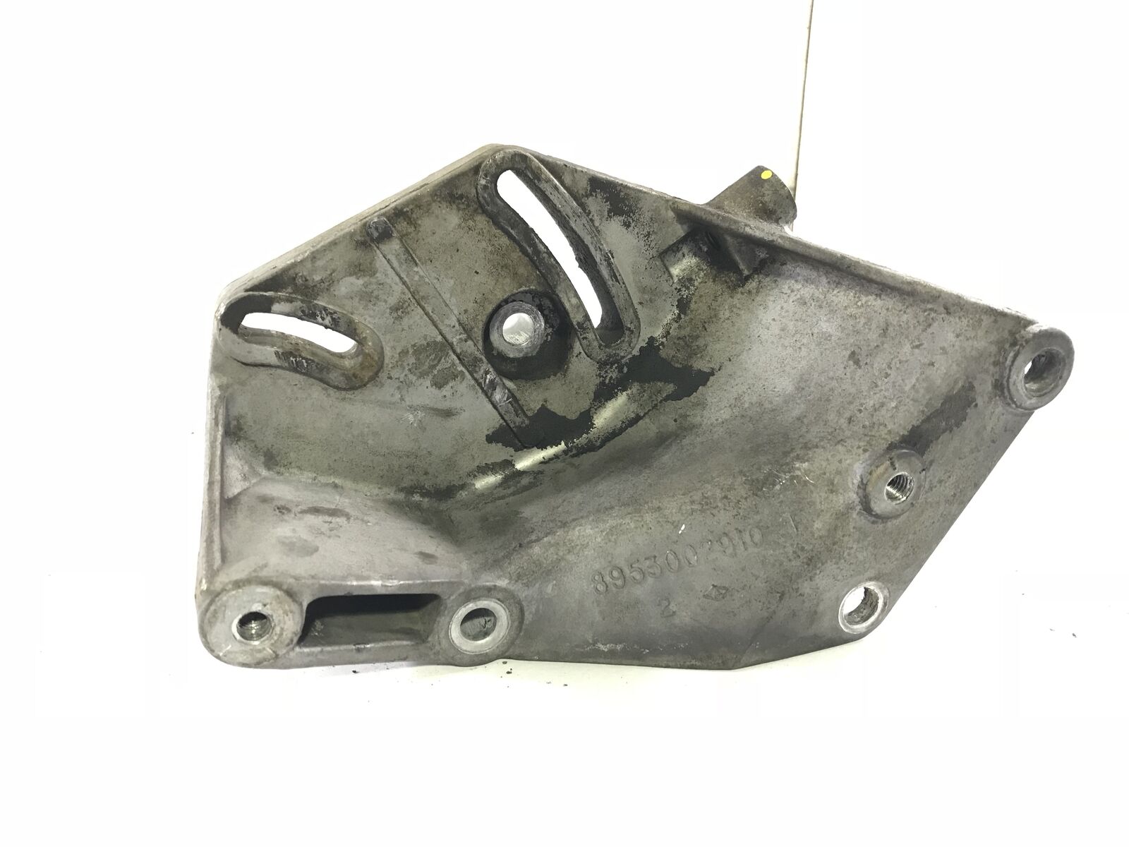 Power Steering Pump Bracket Mount 1987-1990 XJ MJ 53002910 8953002910