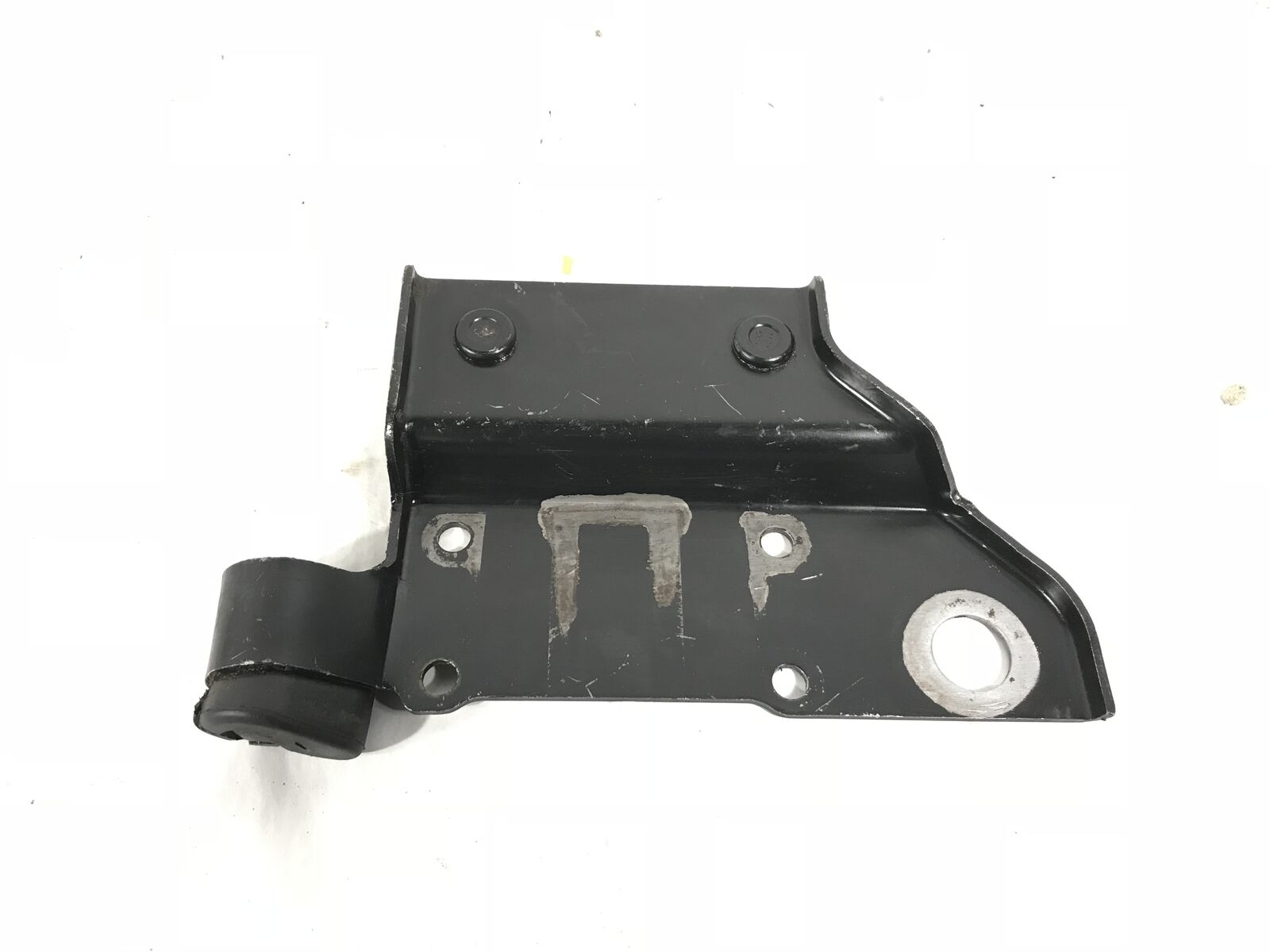 Wrangler AX15 Manual Transmission Crossmember Skid Plate Mount YJ 1990-1995