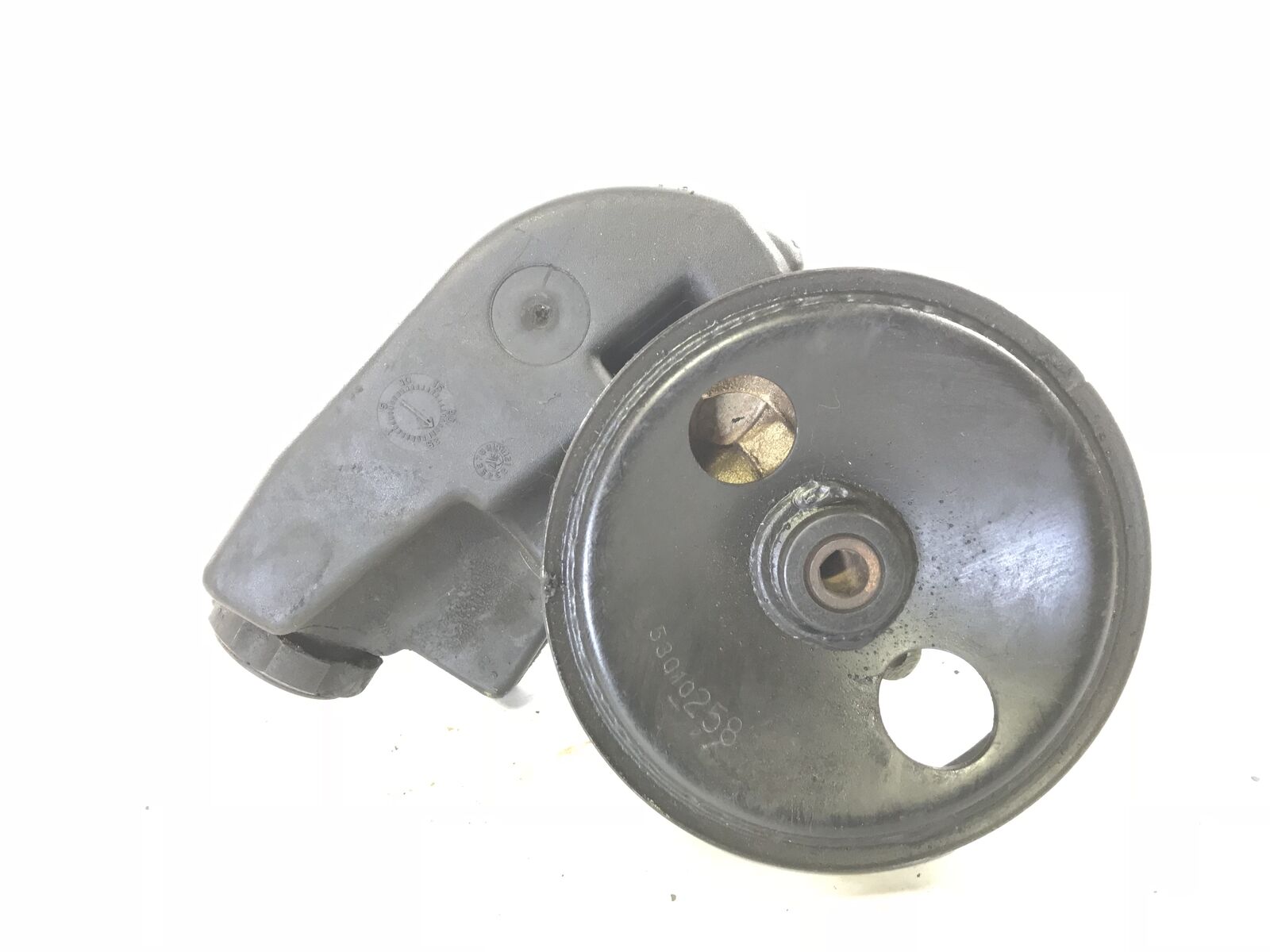 Wrangler TJ XJ ZJ Power Steering Pump and Reservoir 52087871 1997-2006