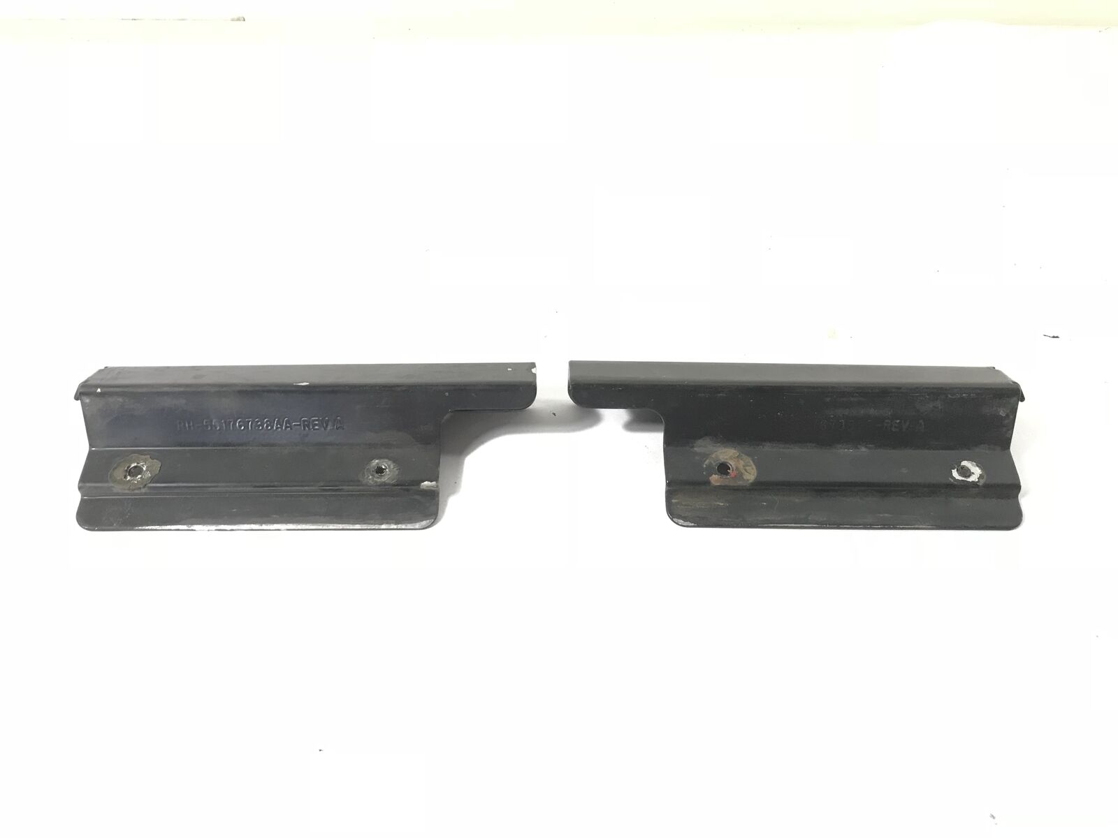 1997-2006 Jeep Wrangler TJ LJ Soft Top Tailgate Bar Clip Bracket Set 55176738AA