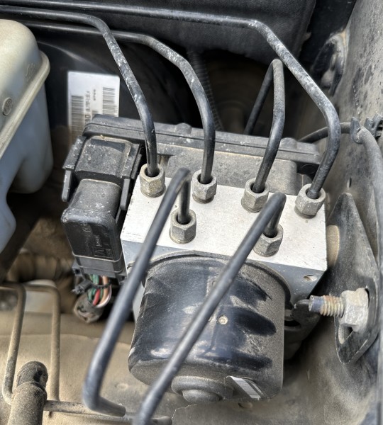 Grand Cherokee WK ABS Pump and Module 52089968AE 2005-2007