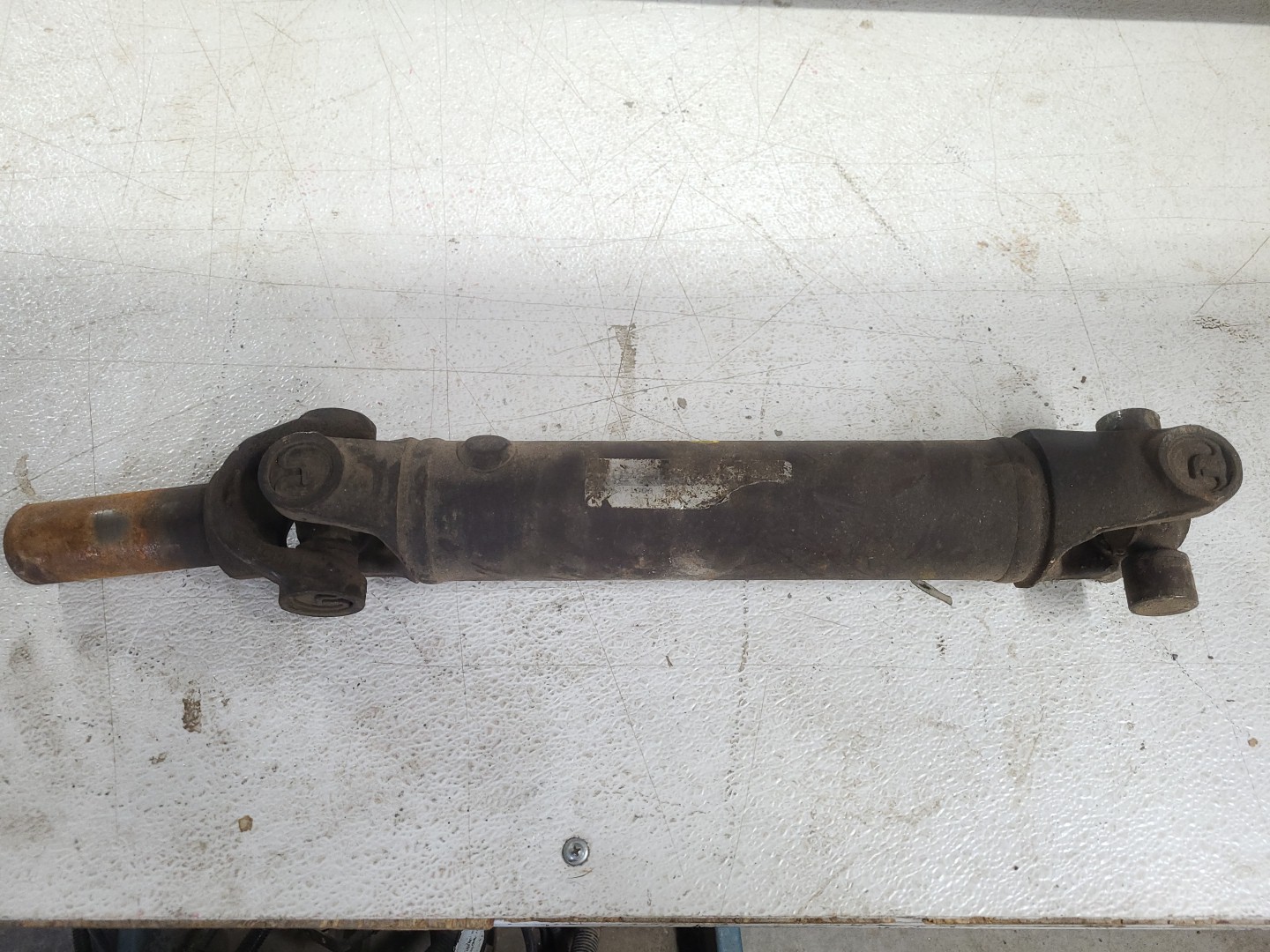 Wrangler YJ Rear Drive Shaft 2.5 4 Cylinder