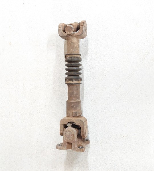 03-06 TJ Rubicon Rear Drive Shaft 4.0L 6 Cyl MT 52853410AA