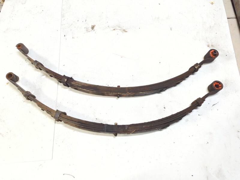 76-86 CJ Front Leaf Spring 5 Pack Set V8 