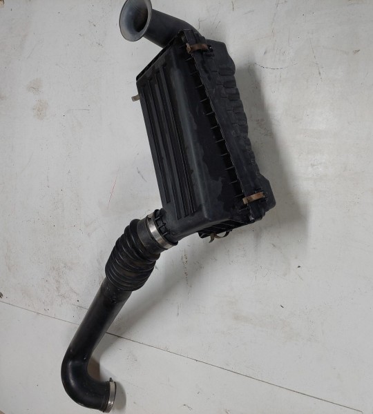 Wrangler TJ 4.0L Air Intake Hose with Filter Box 4797776 1997-2004