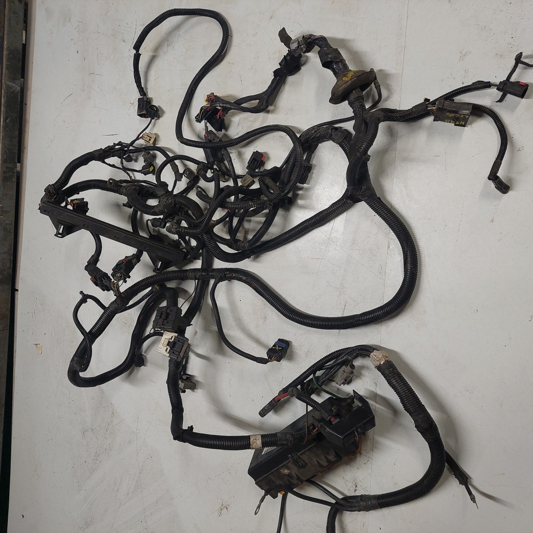 1998 Wrangler TJ Engine Wiring Harness 2.5L 4 Cyl  56041445AA 56009980AD