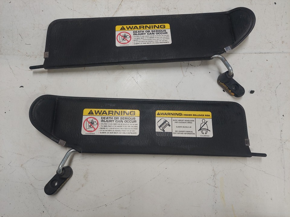03-06 TJ Sun Visors Factory