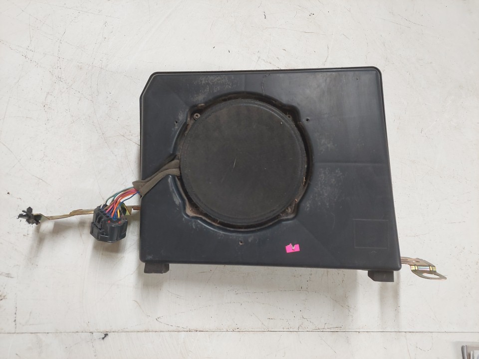 Jeep Wrangler TJ LJ Subwoofer 56038743AC