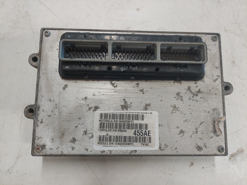 56044455AE ECM 2004 Wrangler TJ 2.4L Manual Transmission ECM