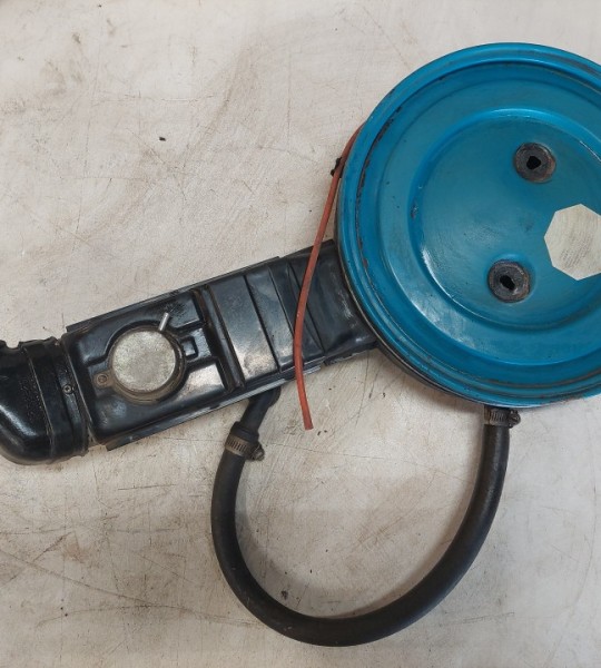 CJ Ironduke 2.5L Air Cleaner Box 3236526 1980-1983