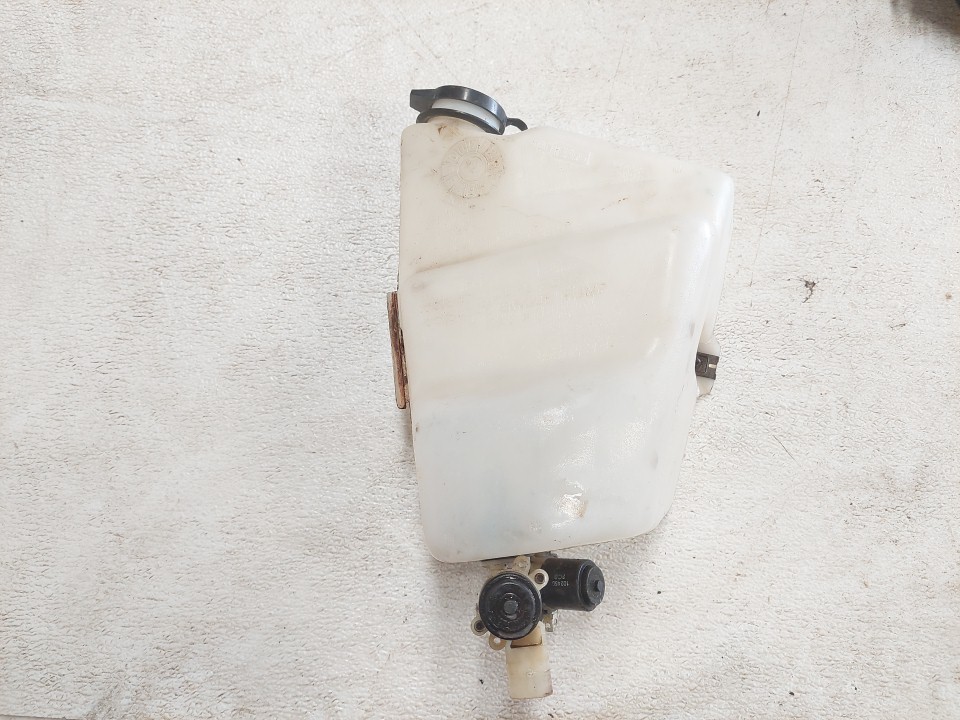 Wrangler YJ Windshield Washer Bottle Single Pump 55154743 1991-1995 