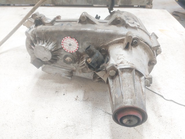 Wrangler YJ 231J 4.0L 6 Cylinder Manual Transmission Transfer Case 52097695