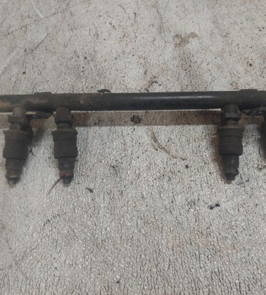 Wrangler TJ Fuel Rail Injectors 2.5L 4 Cylinder 97-02
