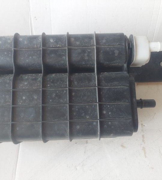 Wrangler JK 3.8L Vapor Canister 04891781AB 07-11