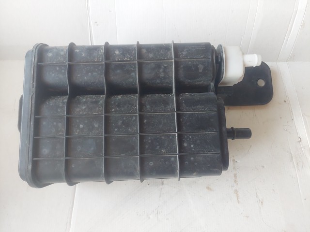 Wrangler JK 3.8L Vapor Canister 04891781AB 07-11
