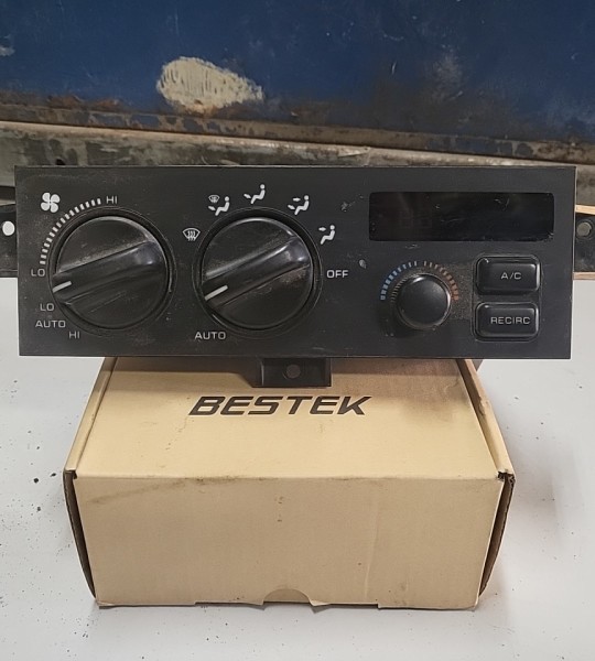 Grand Cherokee ZJ Climate Control Unit Digital 55116065 96-98