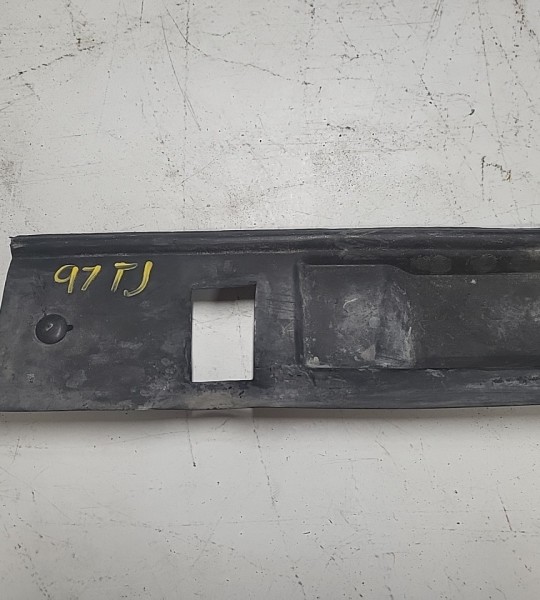 Wrangler TJ AC Seal Radiator 55036368