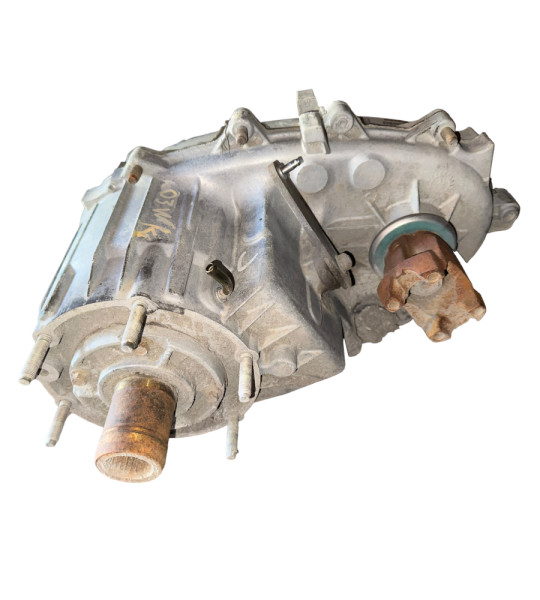 Grand Cherokee WJ 4.7L NP247 Transfer Case U-Joint 52105905AB 1999-2004