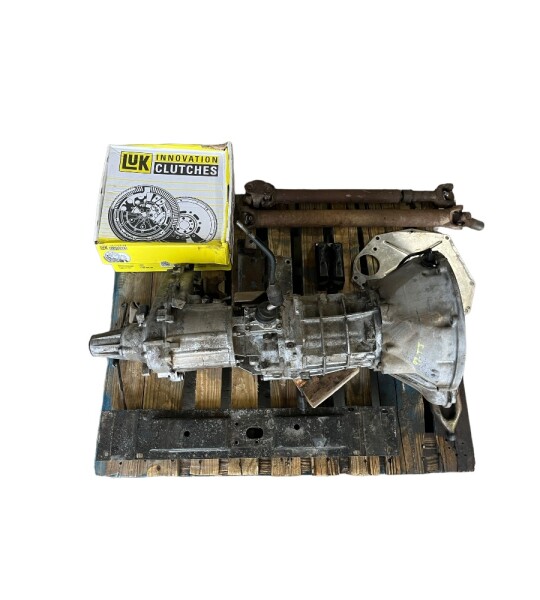 BA-10 To AX15 Peugeot Cherokee XJ or A Commanche MJ 4x4 External Slave