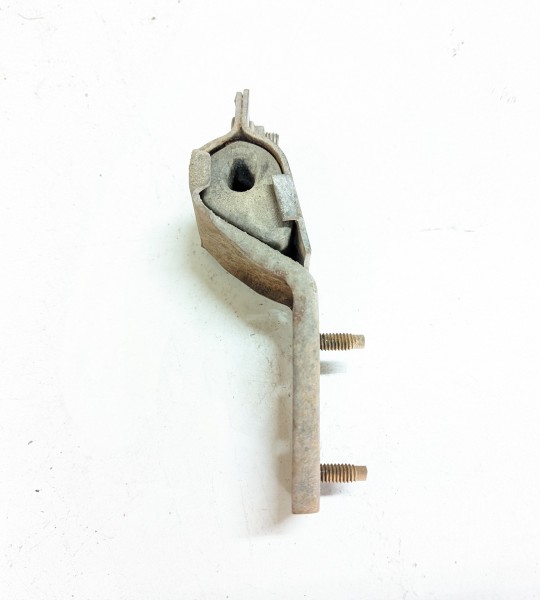 Wrangler YJ Rear Tail Pipe Exhaust Hanger Isolator Bracket 52003426 1987-1995